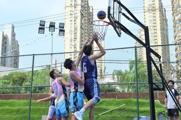 闪牛 “境享当夏”燃卡狂欢季落幕，近500场赛事吸引参与人次超10万